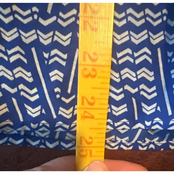 Anthropology HD In Paris Blue & White Patterned Long Sleeve Blouse - US 0 - Picture 7 of 8